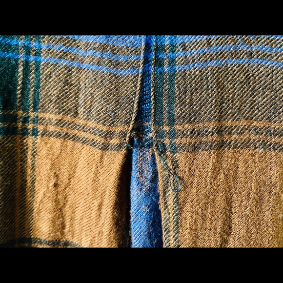 BDG UO Blue & Orange Flannel - Picture 6 of 6